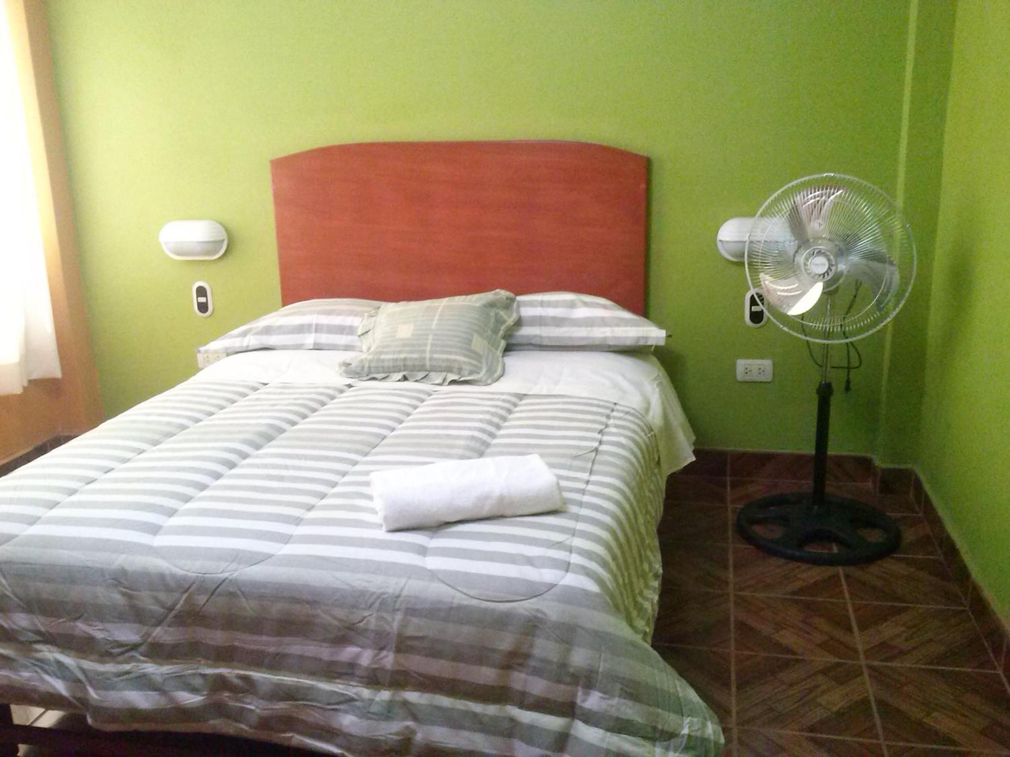 Hostal Real Alcazar Nazca Cameră foto