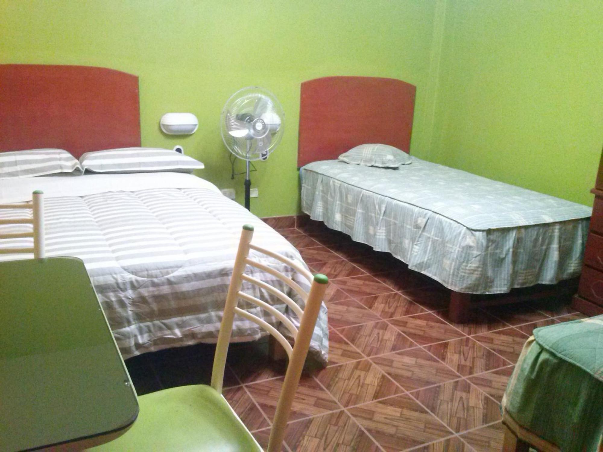 Hostal Real Alcazar Nazca Cameră foto